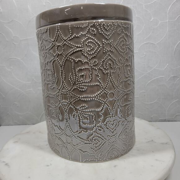 Barbara Barry Poetical Fine Porcelain Wastebasket Trash Can Vase Taupe - Picture 9 of 12